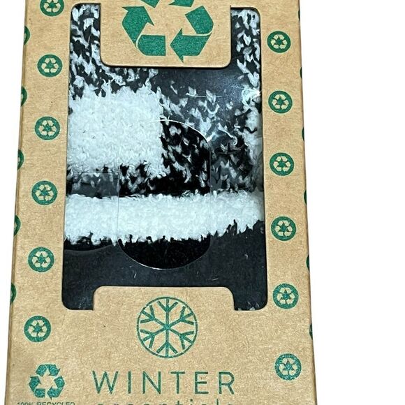 Sock Gift Pack Bundle, Super Cozy Socks, Size 4-10, NWT - Picture 5 of 5